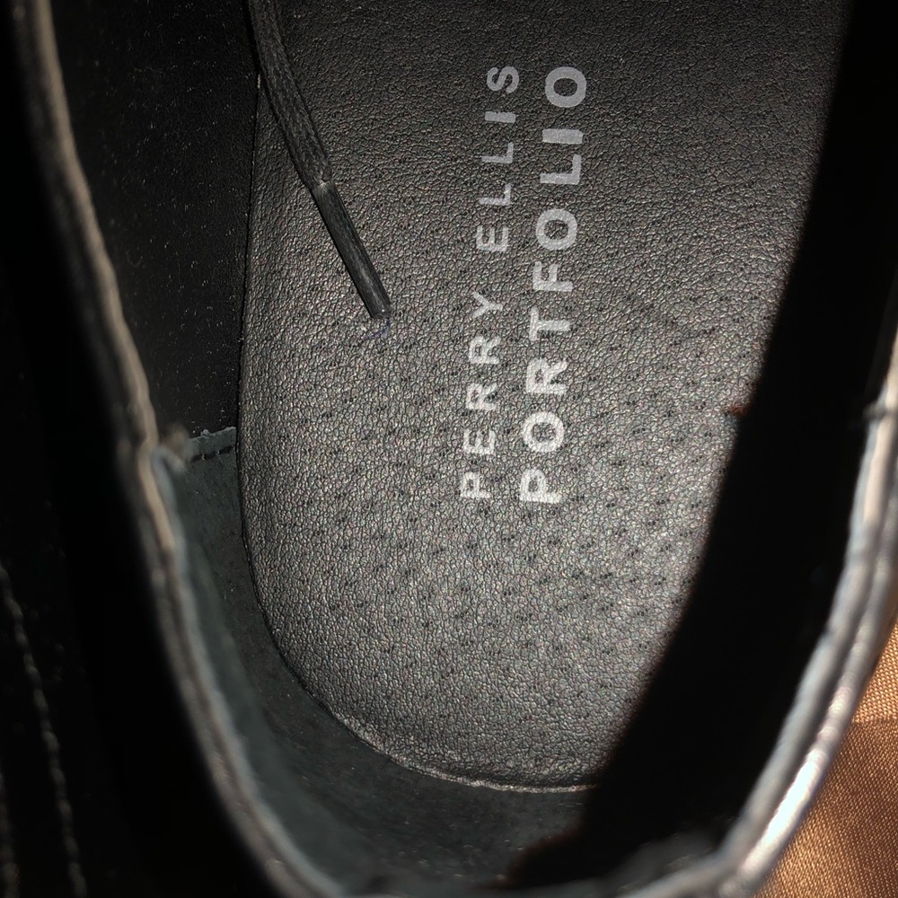 Perry Ellis Portfolio - Picture 8 of 8